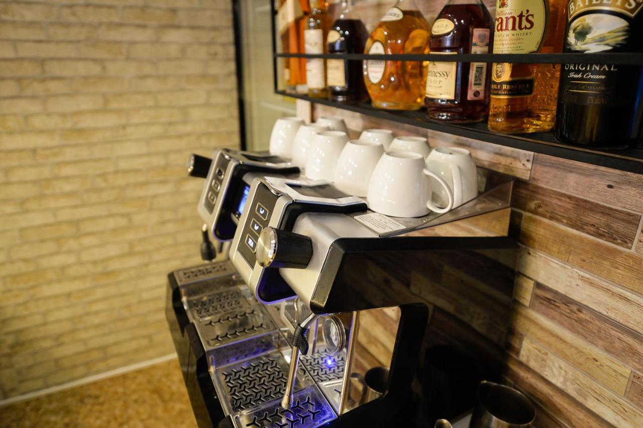 Aura Boutique Hotel Batumi Zewnętrze zdjęcie
