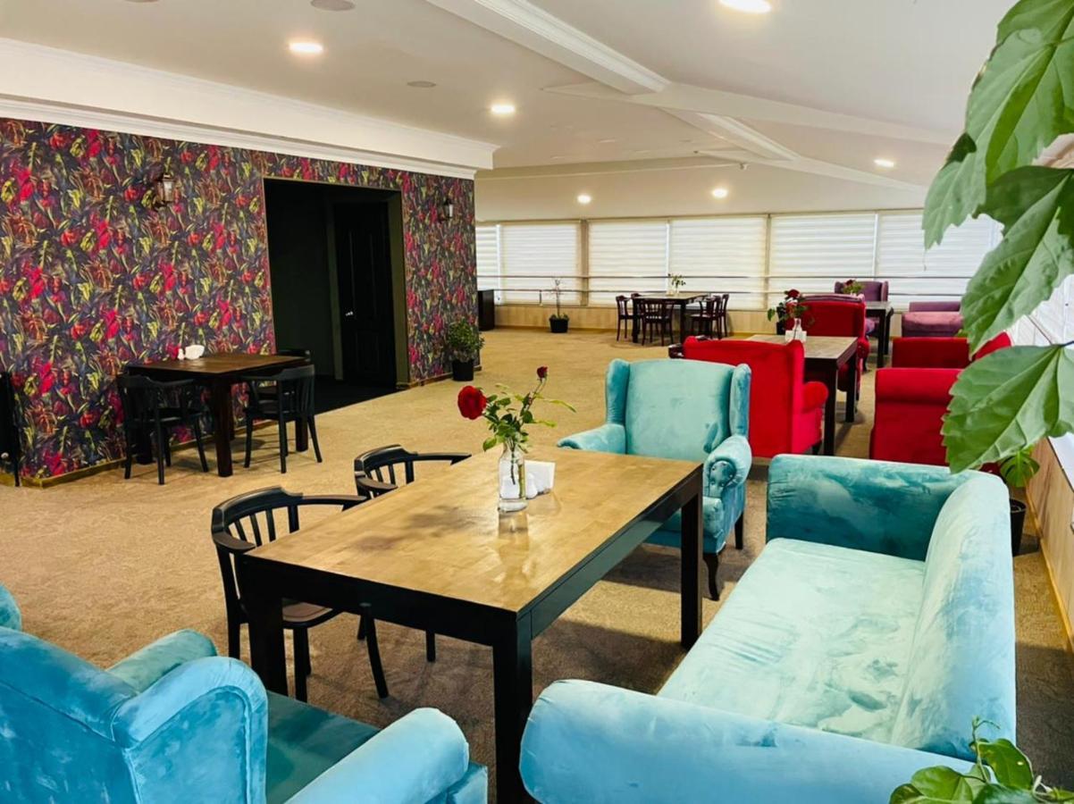 Aura Boutique Hotel Batumi Zewnętrze zdjęcie