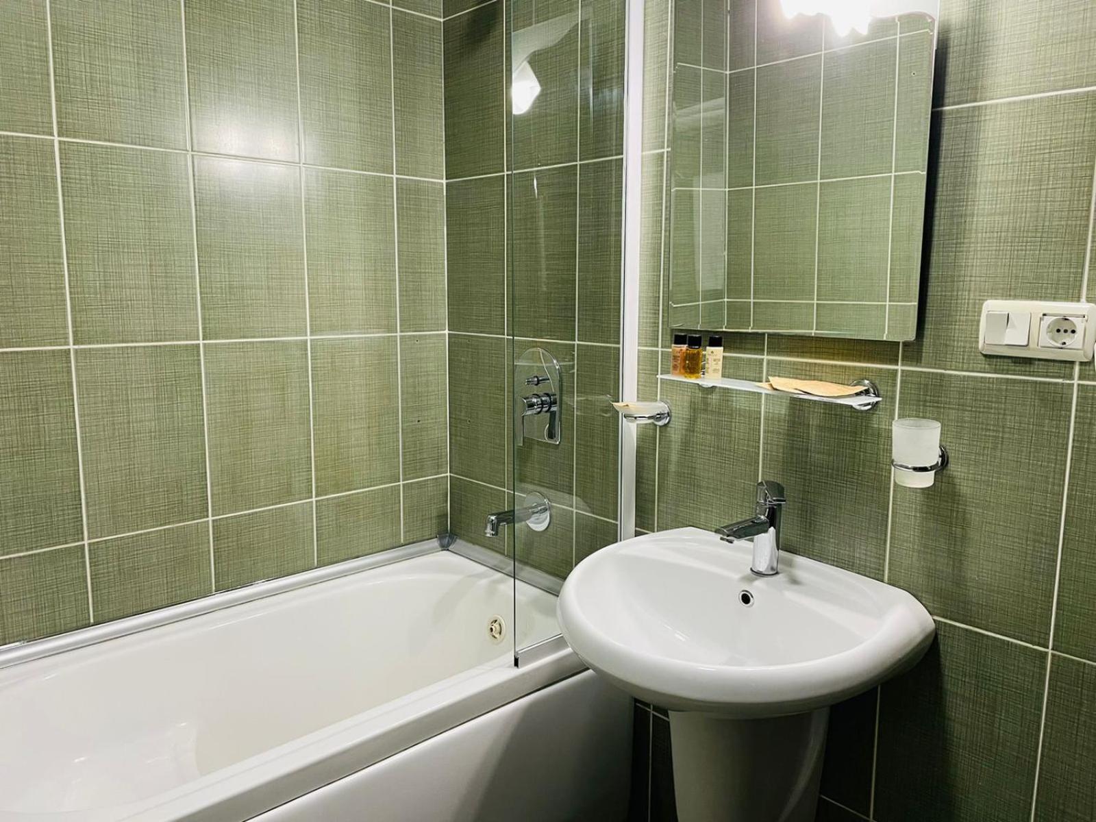 Aura Boutique Hotel Batumi Pokój zdjęcie